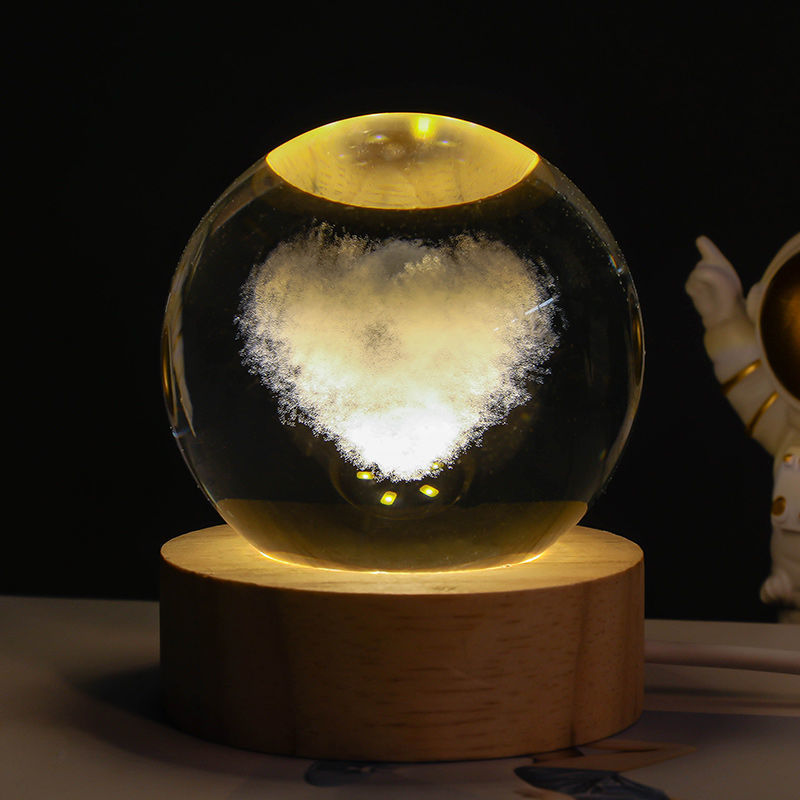 3D Planetary Crystal Ball Lamp – Lifelike Milky Way Projection with Advanced Cutting Technology